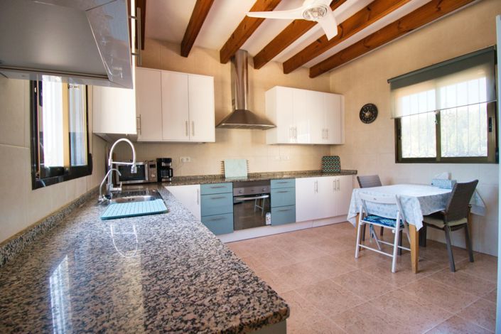 Image No.8-Propriété de pays de 4 chambres à vendre à Dolores