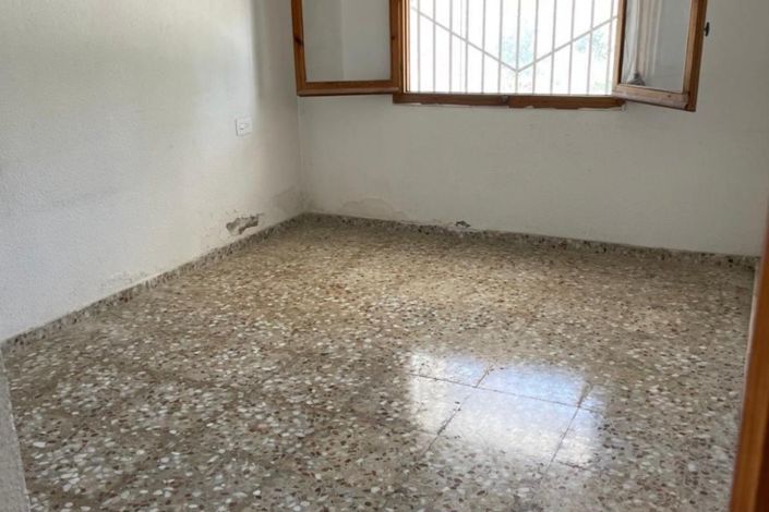 Image No.30-9 Bed Country Property for sale