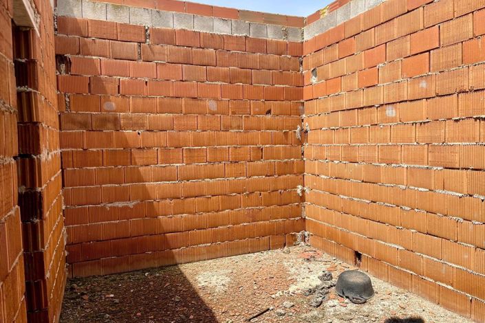 Image No.16-9 Bed Country Property for sale