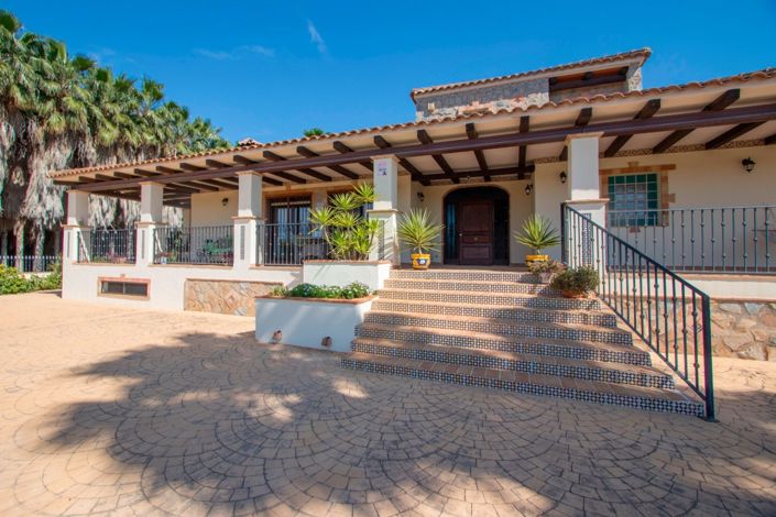 Image No.2-Propriété de pays de 5 chambres à vendre à Bigastro