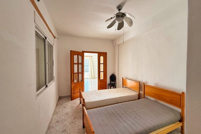 Image No.33-Propriété de pays de 5 chambres à vendre à Alicante City