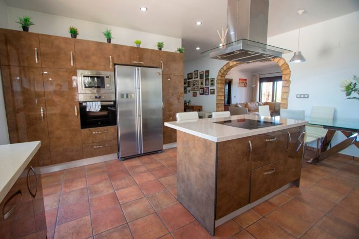 Image No.16-5 Bed Country Property for sale