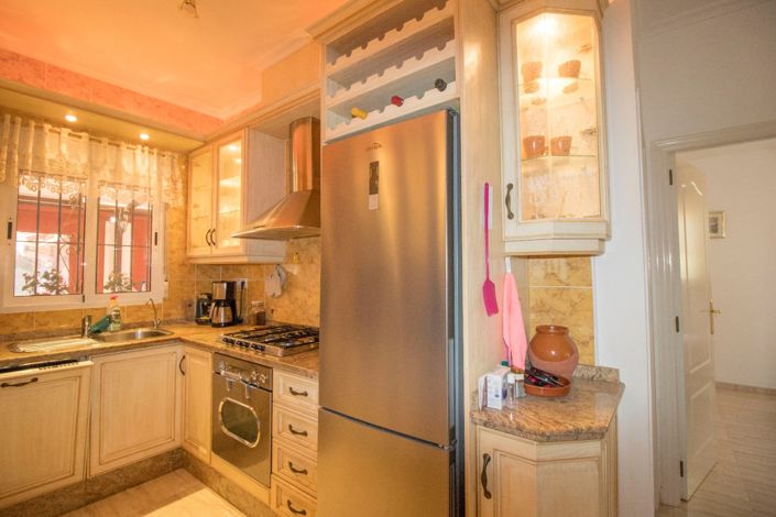 Image No.12-3 Bed Country Property for sale