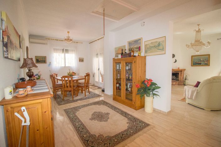 Image No.15-3 Bed Country Property for sale