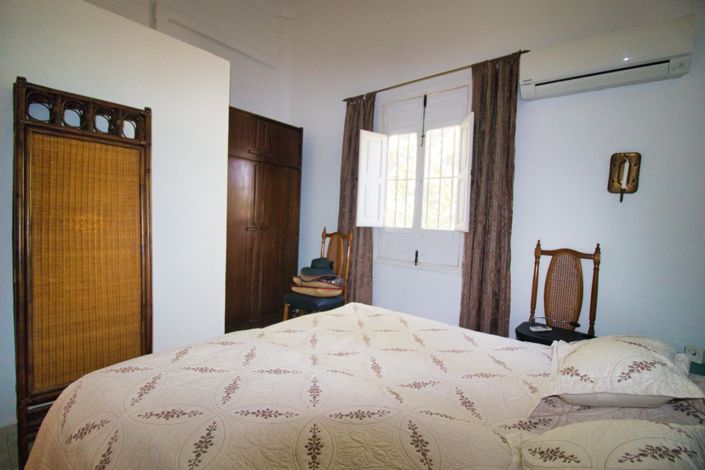 Image No.15-3 Bed Country Property for sale