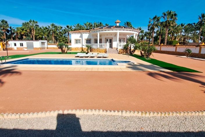 Image No.5-3 Bed Country Property for sale