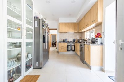 1846-1987-08ec64ef655934b6b0fd3d86b1839173e56