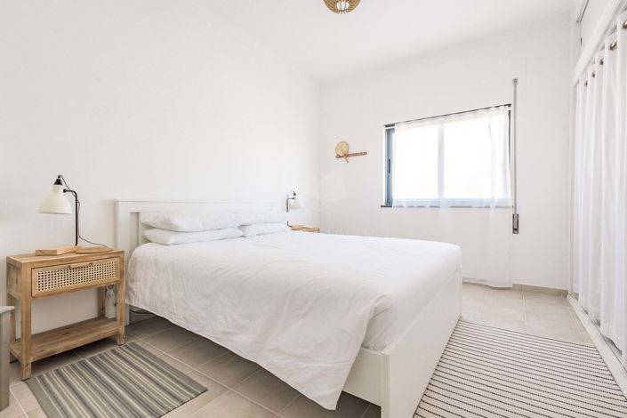 Image No.17-5 Bed Villa for sale