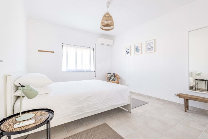 Image No.18-5 Bed Villa for sale