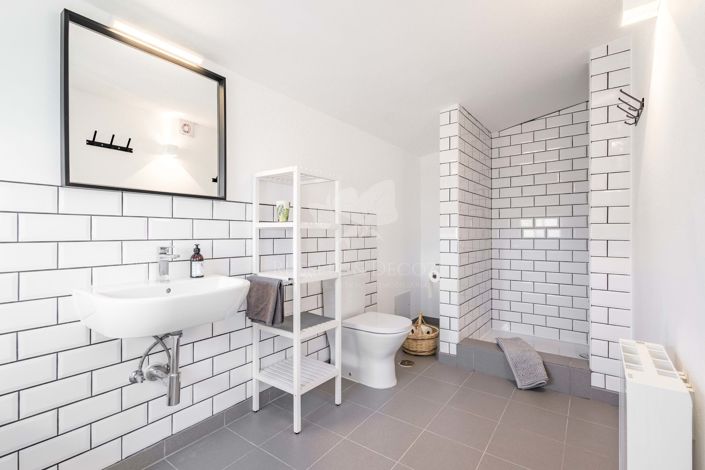 Image No.20-5 Bed Villa for sale