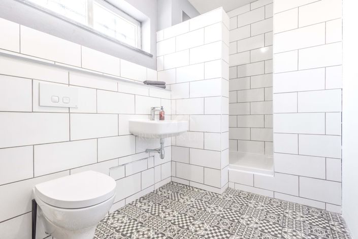 Image No.23-5 Bed Villa for sale