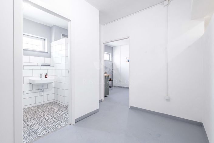 Image No.25-5 Bed Villa for sale