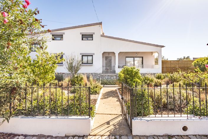 Image No.3-5 Bed Villa for sale