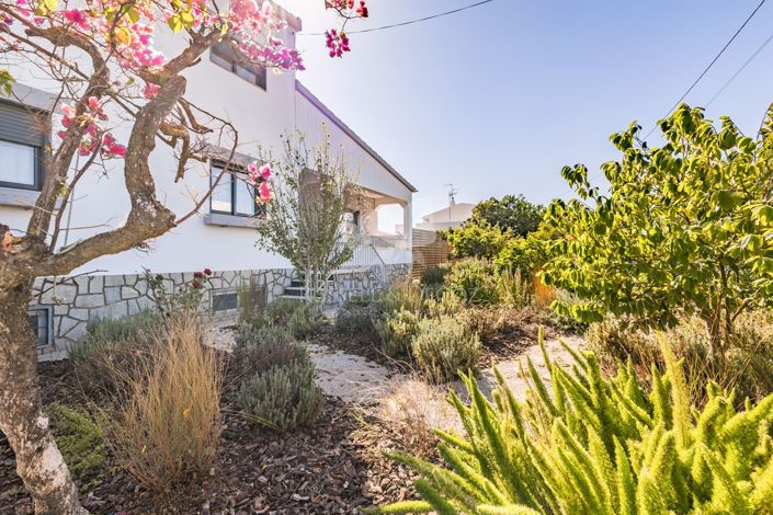 Image No.1-5 Bed Villa for sale