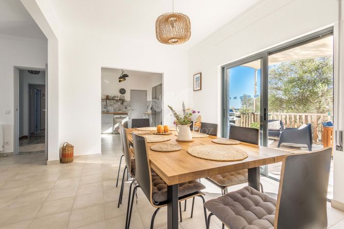 Image No.6-5 Bed Villa for sale