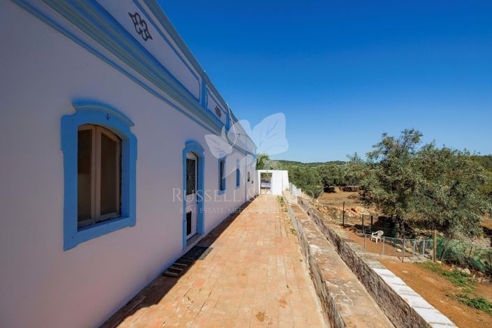 Image No.10-3 Bed Farmhouse for sale