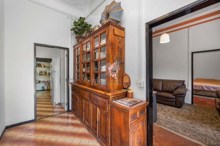 Image No.14-3 Bed Farmhouse for sale