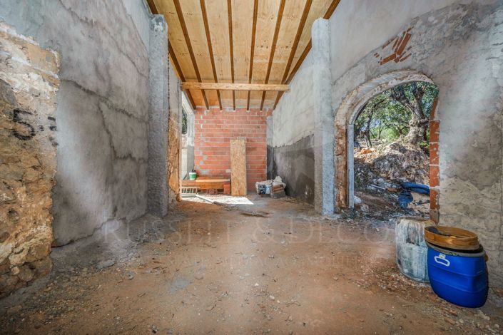 Image No.3-3 Bed Farmhouse for sale