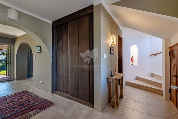 Image No.26-3 Bed Villa for sale