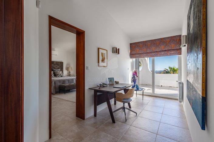 Image No.26-3 Bed Villa for sale
