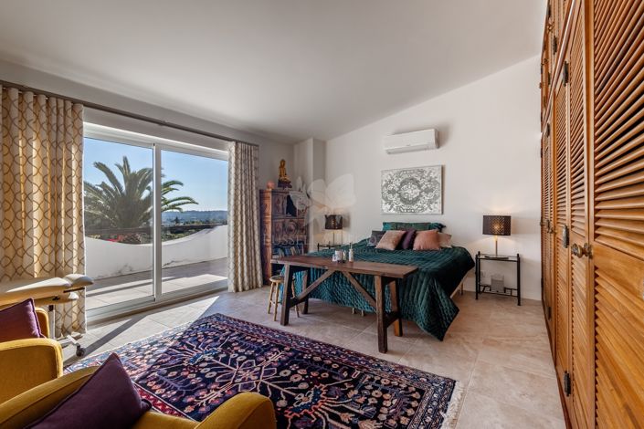 Image No.29-3 Bed Villa for sale