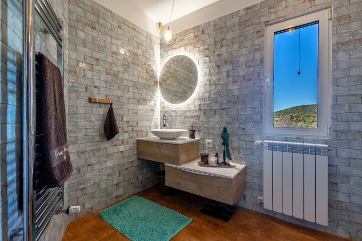 Image No.32-3 Bed Villa for sale