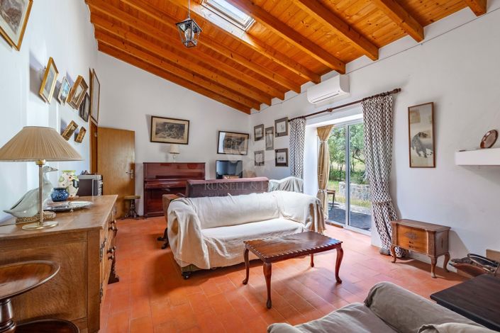 Image No.12-3 Bed Villa for sale