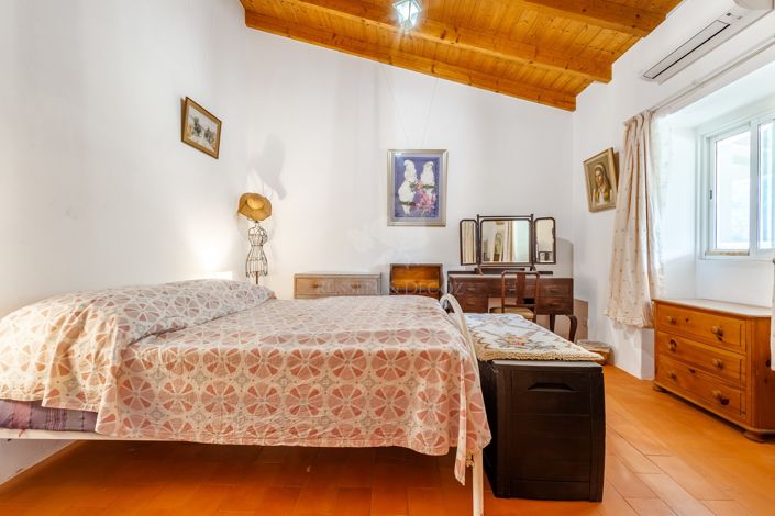 Image No.18-3 Bed Villa for sale