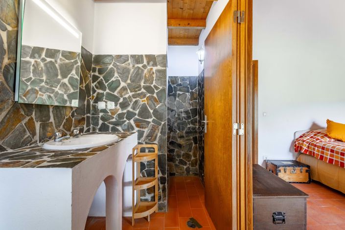 Image No.19-3 Bed Villa for sale