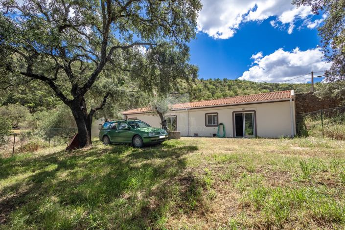 Image No.2-3 Bed Villa for sale