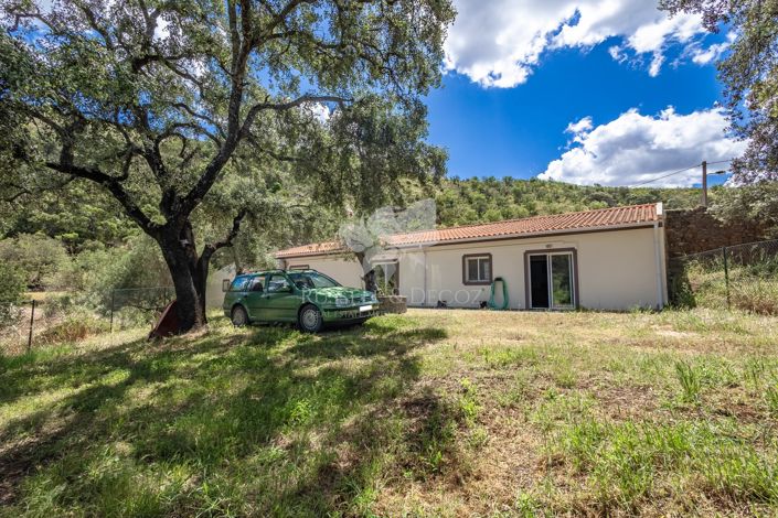 Image No.1-3 Bed Villa for sale