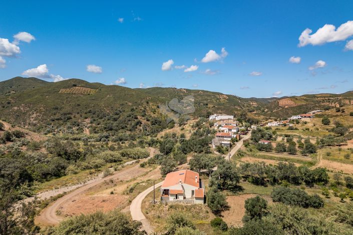 Image No.3-3 Bed Villa for sale