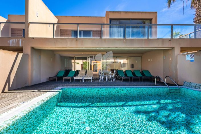 Image No.1-4 Bed Townhouse for sale