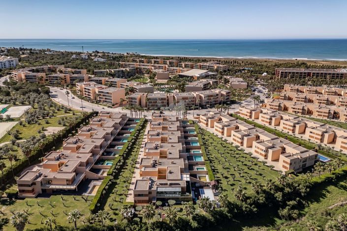 Image No.22-4 Bed Townhouse for sale