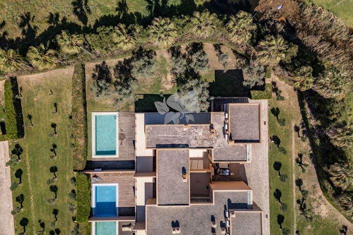 Image No.24-4 Bed Townhouse for sale