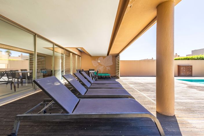 Image No.8-4 Bed Townhouse for sale