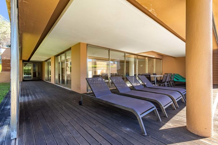 Image No.9-4 Bed Townhouse for sale