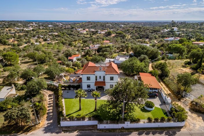 Image No.2-4 Bed Villa for sale