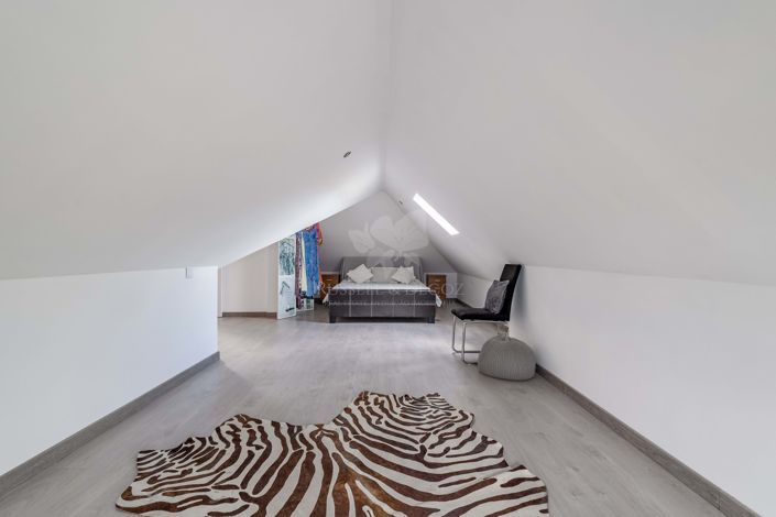 Image No.33-4 Bed Villa for sale