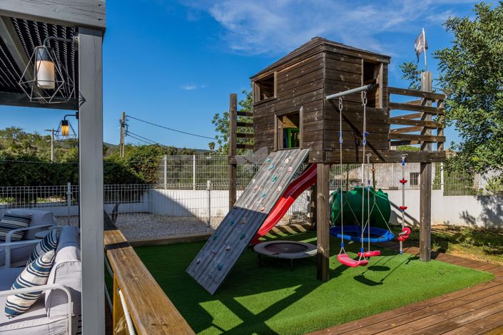 Image No.42-4 Bed Villa for sale