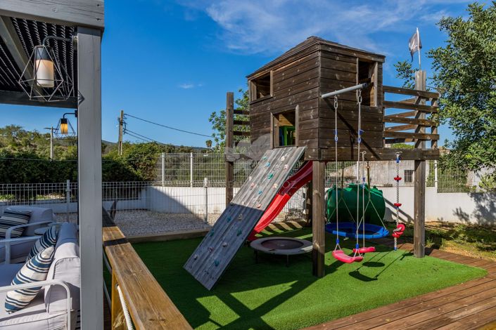 Image No.42-4 Bed Villa for sale