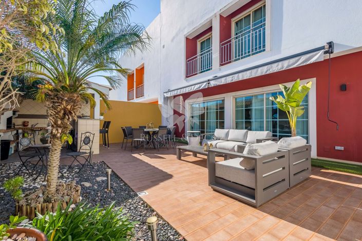 Image No.1-5 Bed Villa for sale