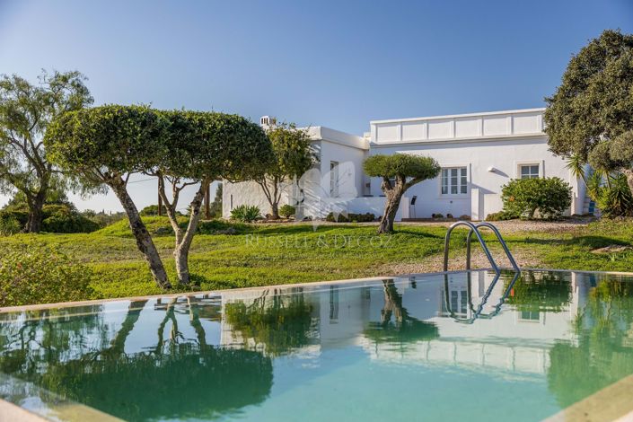 Image No.1-3 Bed Villa for sale