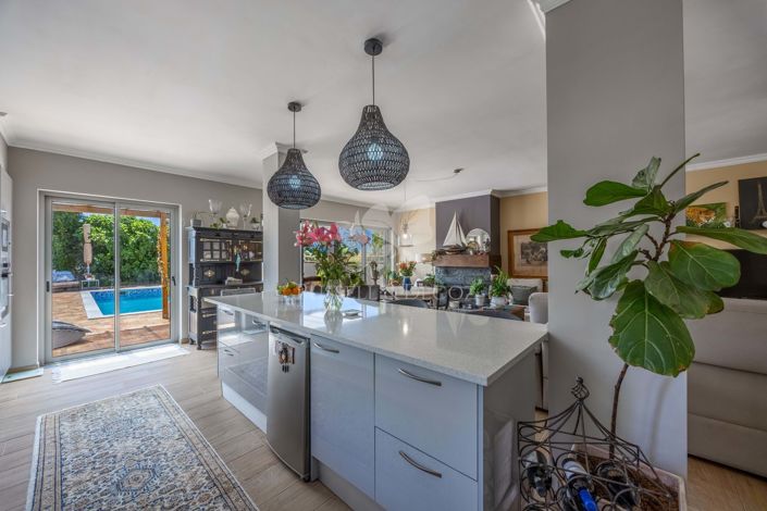 Image No.13-4 Bed Villa for sale