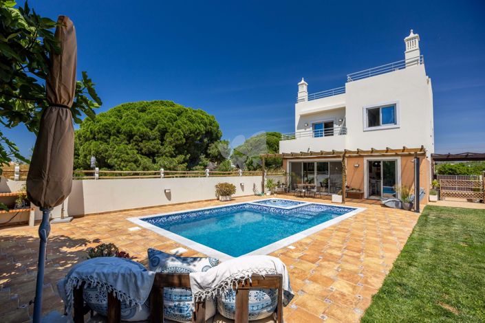 Image No.6-4 Bed Villa for sale