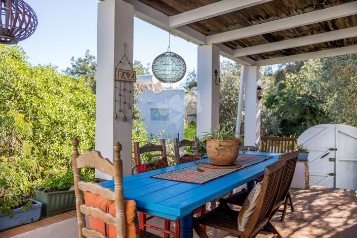 Image No.1-2 Bed Villa for sale