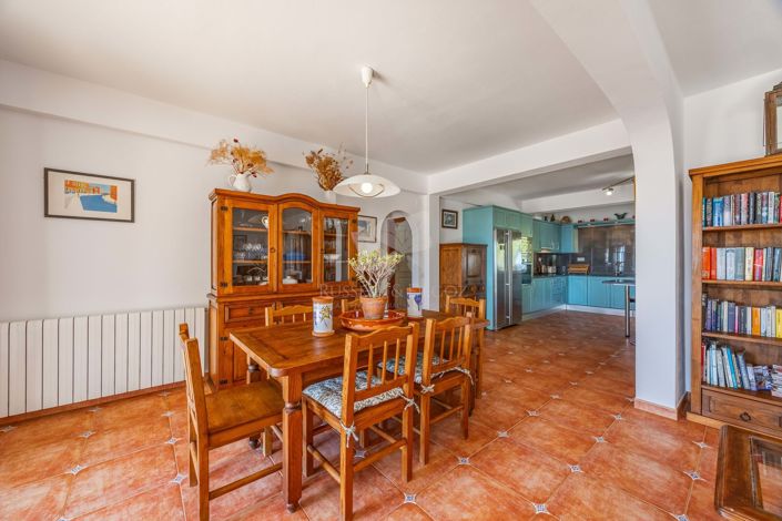 Image No.13-3 Bed Villa for sale