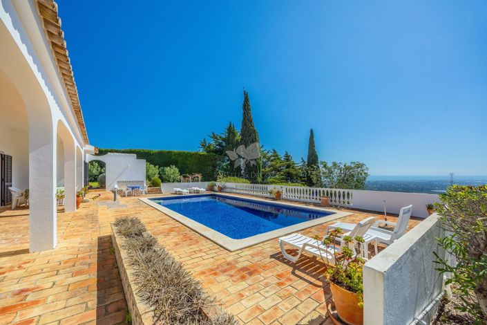 Image No.2-3 Bed Villa for sale