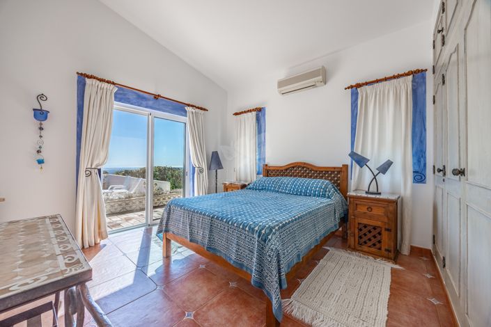 Image No.23-3 Bed Villa for sale