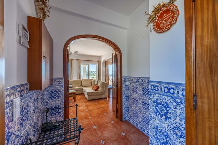 Image No.8-3 Bed Villa for sale